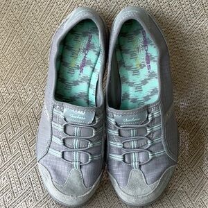 Skechers Gray Women Sneakers Casual Slip-On Size 8.5